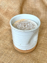 Load image into Gallery viewer, Thumb Mug - Cinnamon Apple Scent - 11 oz.